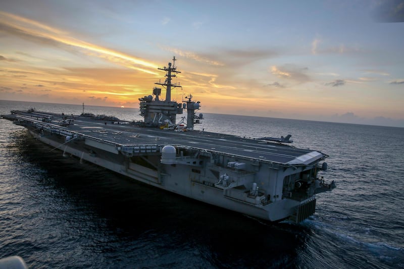 The Nimitz-class aircraft carrier USS Abraham Lincoln (CVN 72)