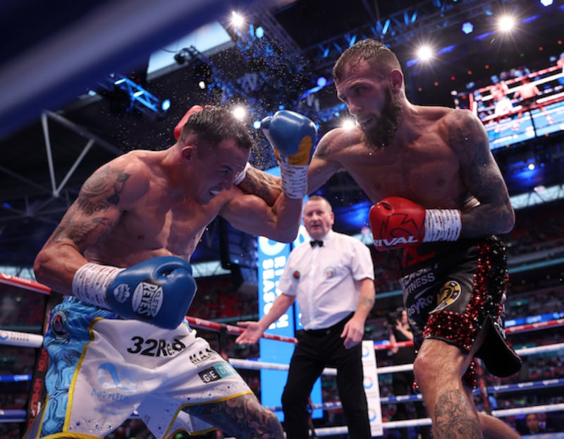 Anthony Cacace beat Josh Warrington to retain his IBO  Super-Featherweight Title.
Picture By Mark Robinson Matchroom Boxing.