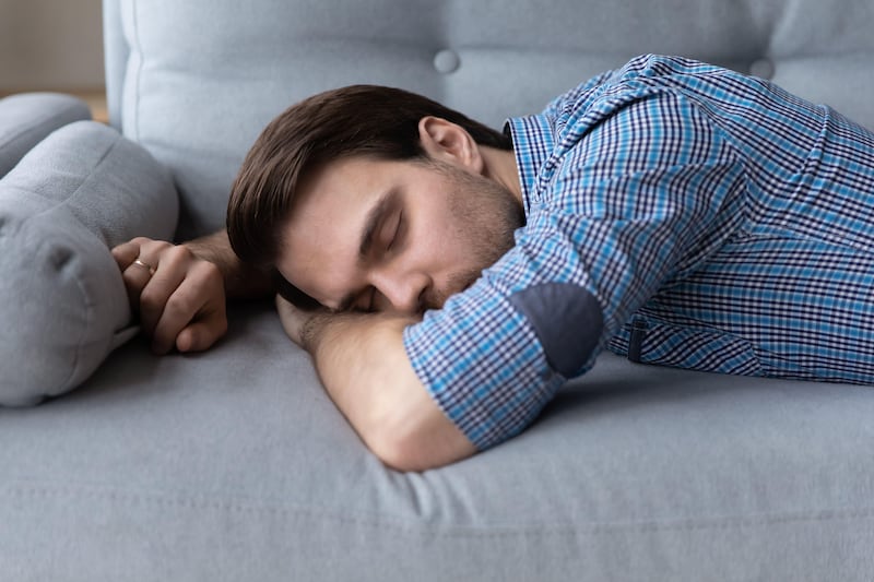 Walking home in the dark can make us feel more tired