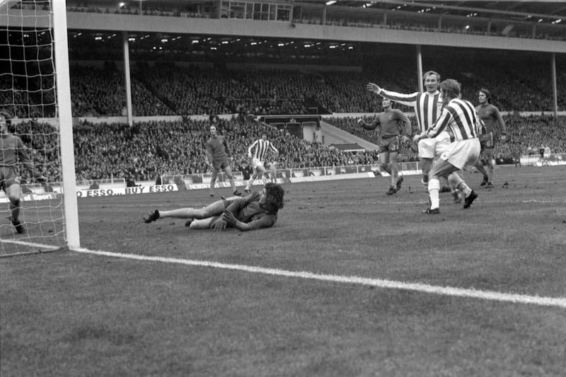 George Eastham (second right) scores Stoke’s winner in the League Cup final against Chelsea