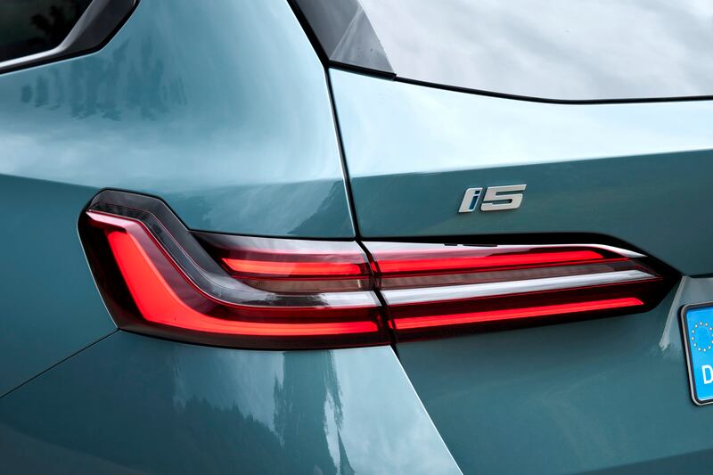 The new i5 will also be available as a plug-in hybrid in the UK