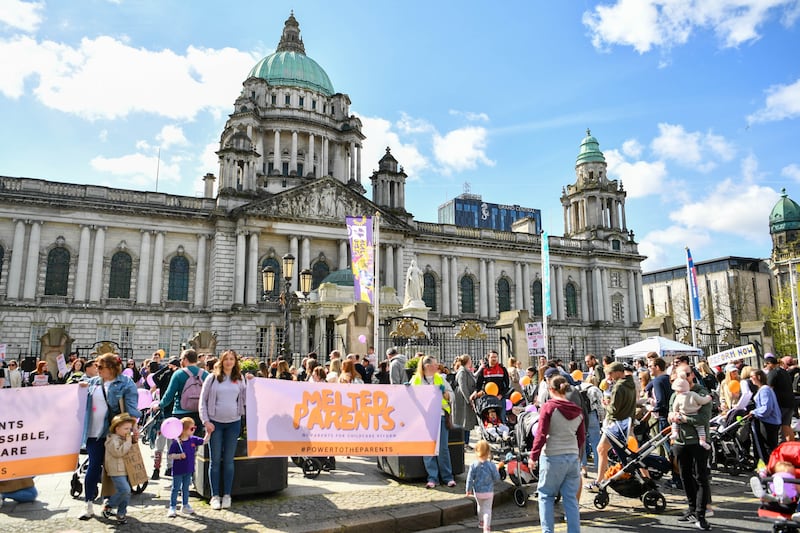 PACEMAKER PRESS BELFAST 20-04-24
Melted Parents NI
Parents come together in Belfast this morning to march against the childcare crisis and its impact on our society. 
This morning the march took place from Writers square to City Hall. 
Photo - Andrew McCarroll/ Pacemaker Press