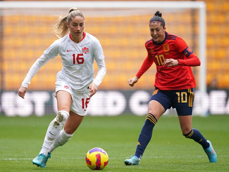 Jenni Hermoso (right) playing for Spain