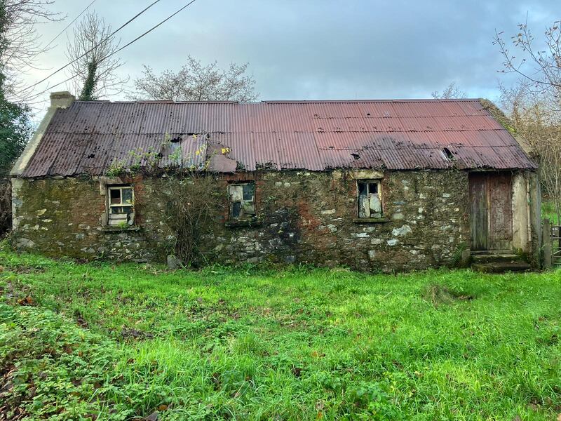 Matches were made and marriages forged at Kinny Cally Hall.