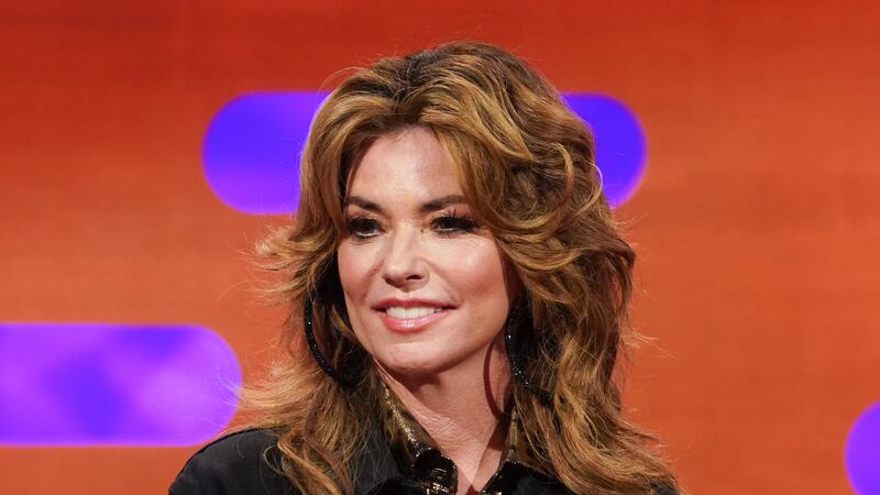 Shania Twain teases Glastonbury show saying there will be no costume changes