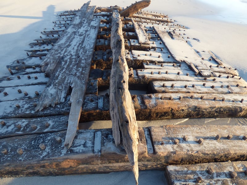 Sanday ship wreck timbers will be preserved with lottery funding .