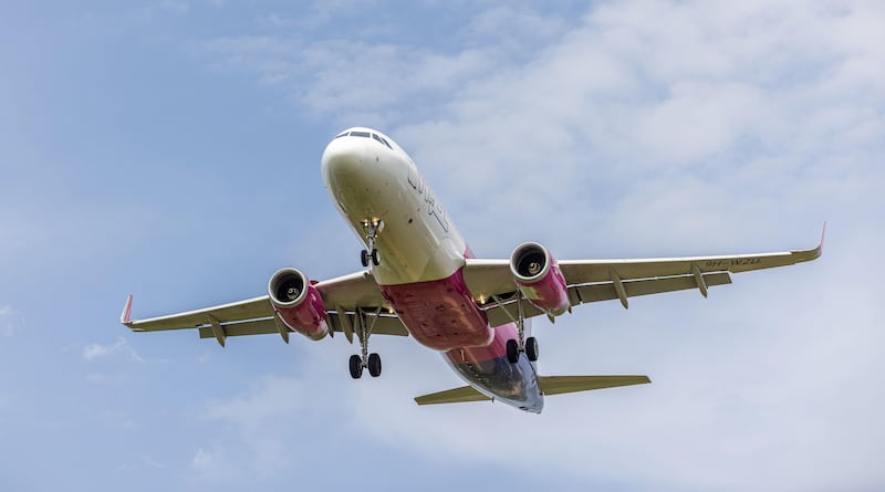 Wizz Air operates flights to Prague