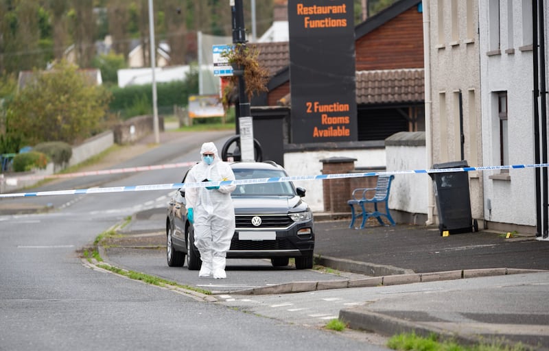 PACEMAKER BELFAST  07/10/2024
A murder investigation has been launched following the death of a man in Strabane.
Detectives from the PSNI Major Investigation Team said a man had been arrested.

Detective Inspector Hazel Miller said: ÒPolice received a report just after 11.30pm last night, Sunday 6 October, of an assault in the Victoria Road area of Ballymagorry.