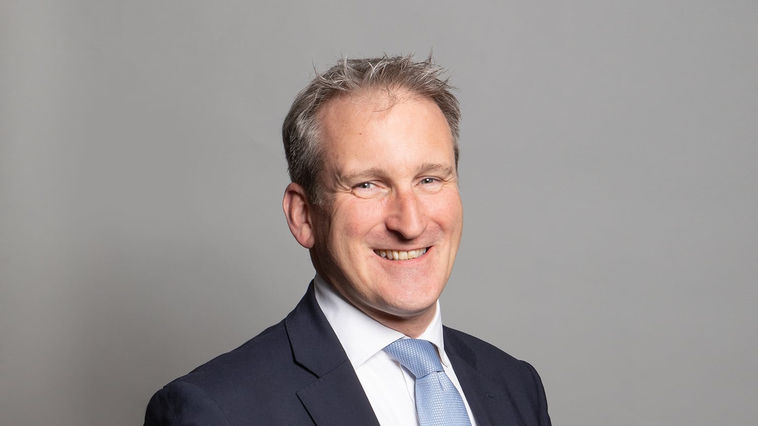 Damian Hinds said ‘close to everybody’ got a mobile phone at least between Year 6 and Year 7