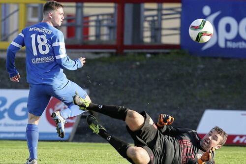 Christmas chaos at the Brandywell fails to cover up Cliftonville's defensive frailty  