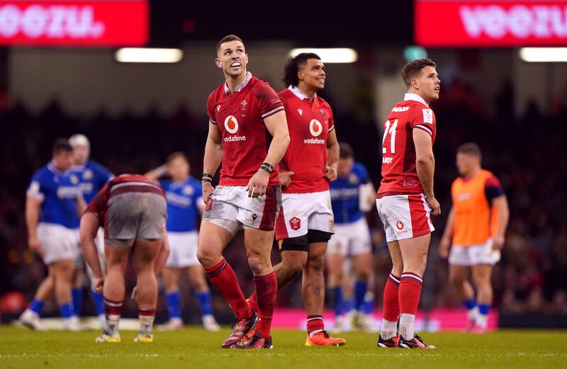 George North (left) looks forlorn during his final Test appearance for Wales