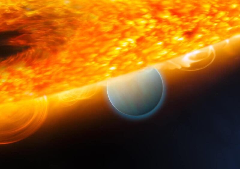 Artist’s impression of 'hot Jupiter' orbiting the star HD 189733