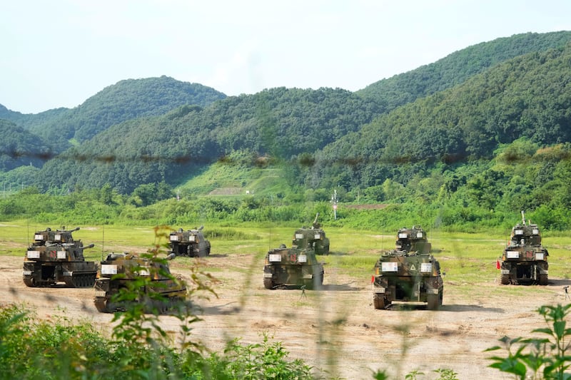 The South Korean army’s K-9 self-propelled howitzers take positions in Paju, near the border with North Korea (Ahn Young-joon/AP)