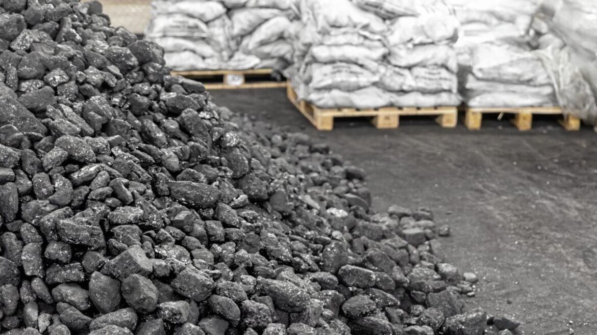 Global coal prices soar to record highs 