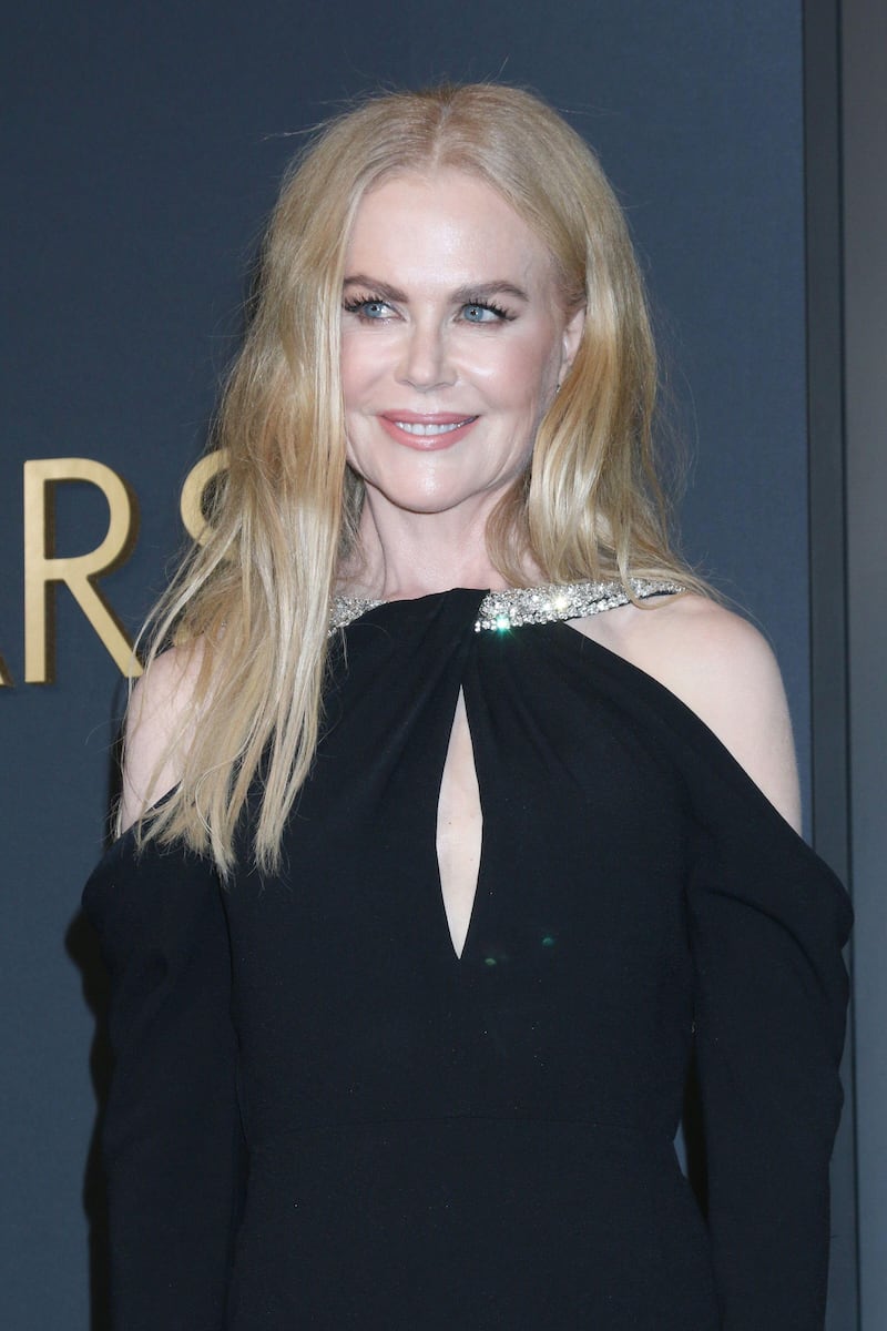 Nicole Kidman’s pale skin compliments peachy or coral nudes