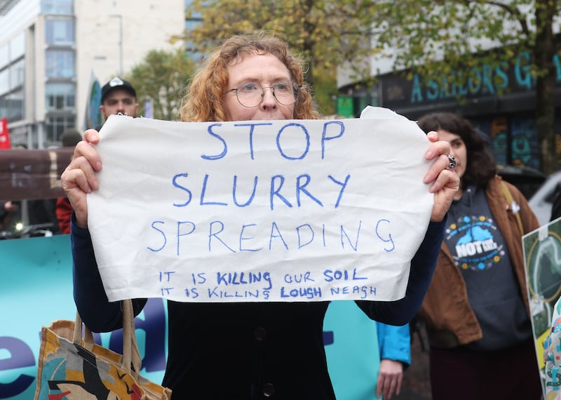 Protesters March for Clean water from Writers square to Belfast City Hall.
PICTURE COLM LENAGHAN