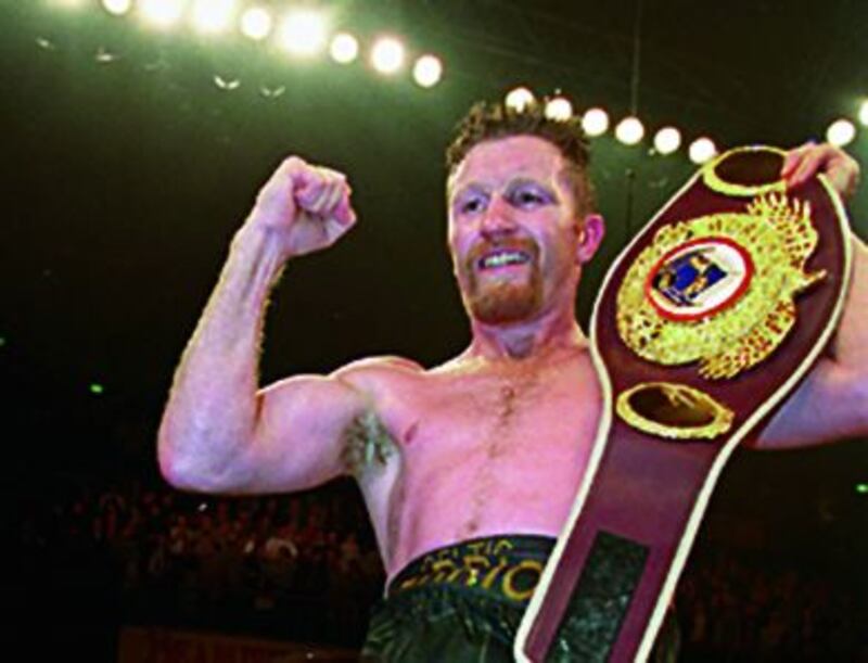 How many KOs did Steve Collins record during his professional boxing career?&nbsp;