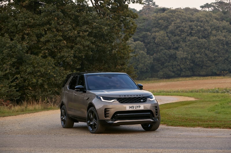 The Discovery is a luxurious and capable off-roader. (Land Rover)