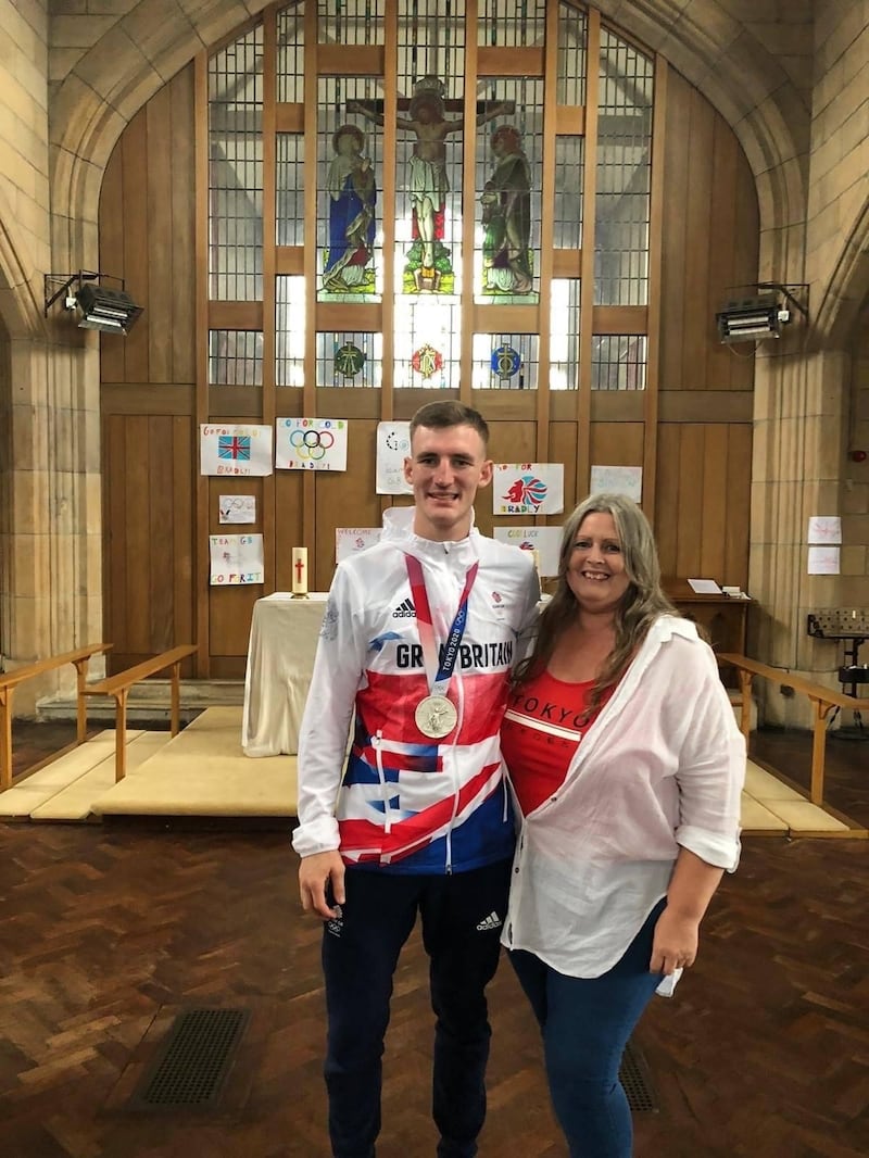 Bradly Sinden poses with mother Sheryl (Jodie Sinden)