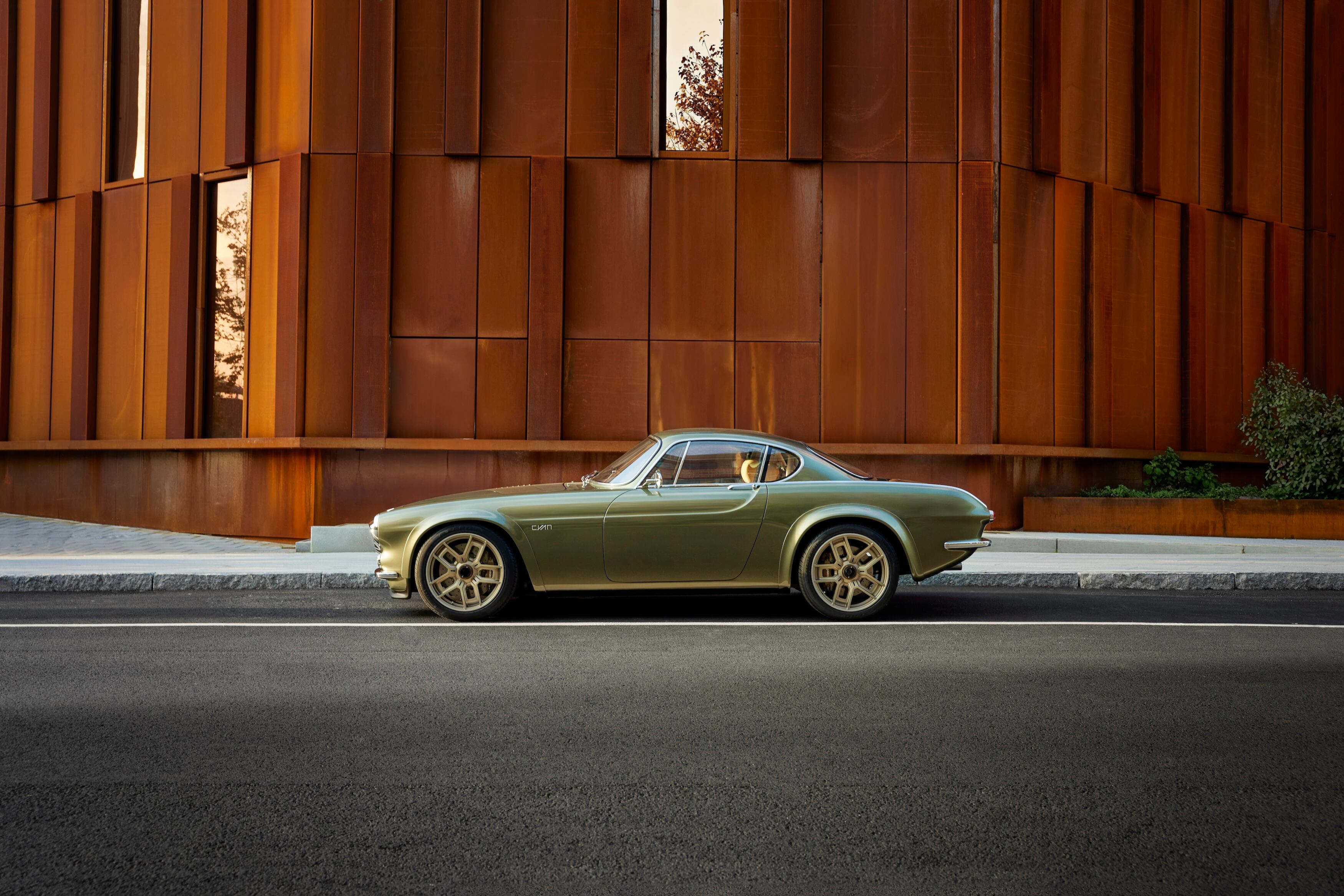 The Volvo P1800 highlights just how right the design of the 1960s original was, and how elegance of this sort endures