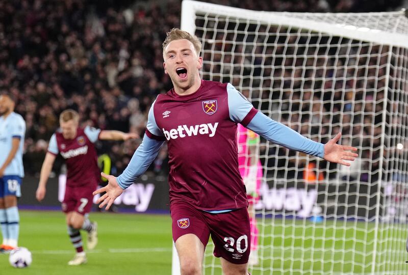 Jarrod Bowen scored two goals in the first seven minutes .