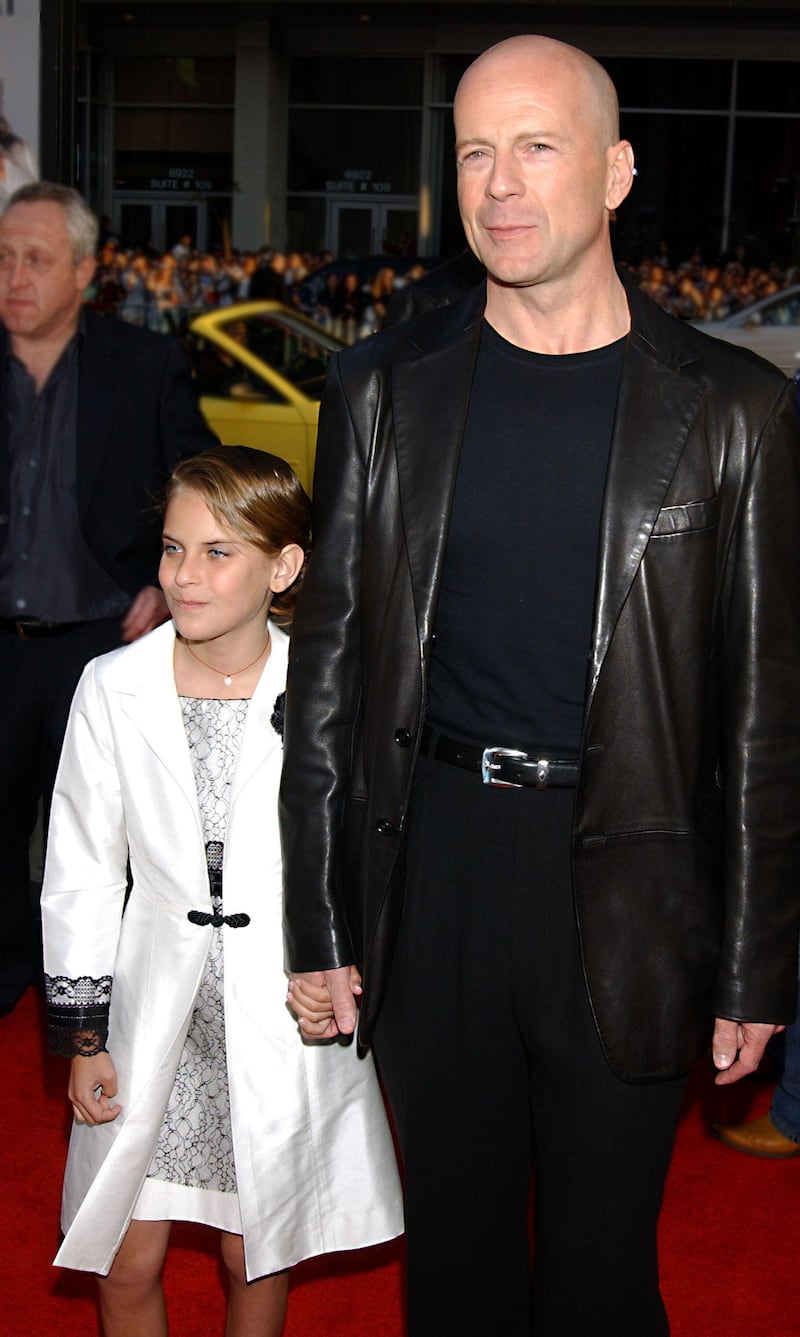 Bruce Willis and his daughter Tallulah attend The Whole Ten Yards World Premiere at Grauman’s Chinese Theatre in Hollywood