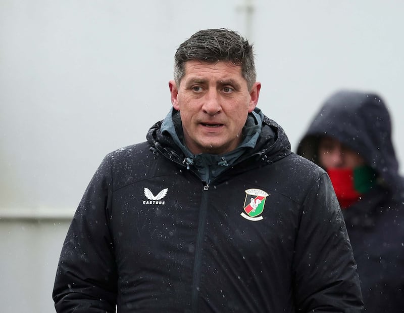 Glentoran interim manager Declan Devine before today's game at Stangmore Park, Dungannon.  Photo by David Maginnis/Pacemaker Press