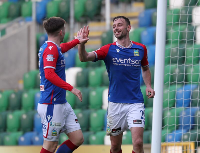 Linfield's Matthew Fitzpatrick  celebrates his goal  with Linfield's Christopher Mc kee     In today's   game at Windsor pk Belfast  Linfield v Ballymena utd    in the Sports Direct Premiership  on  3 /2 /2024  Pacemaker Press