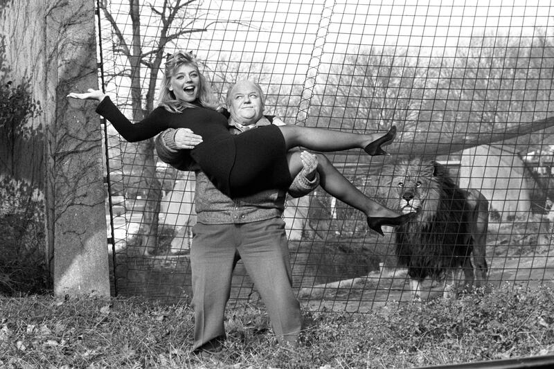 Roy Kinnear with Suzanne Mizzi at London Zoo