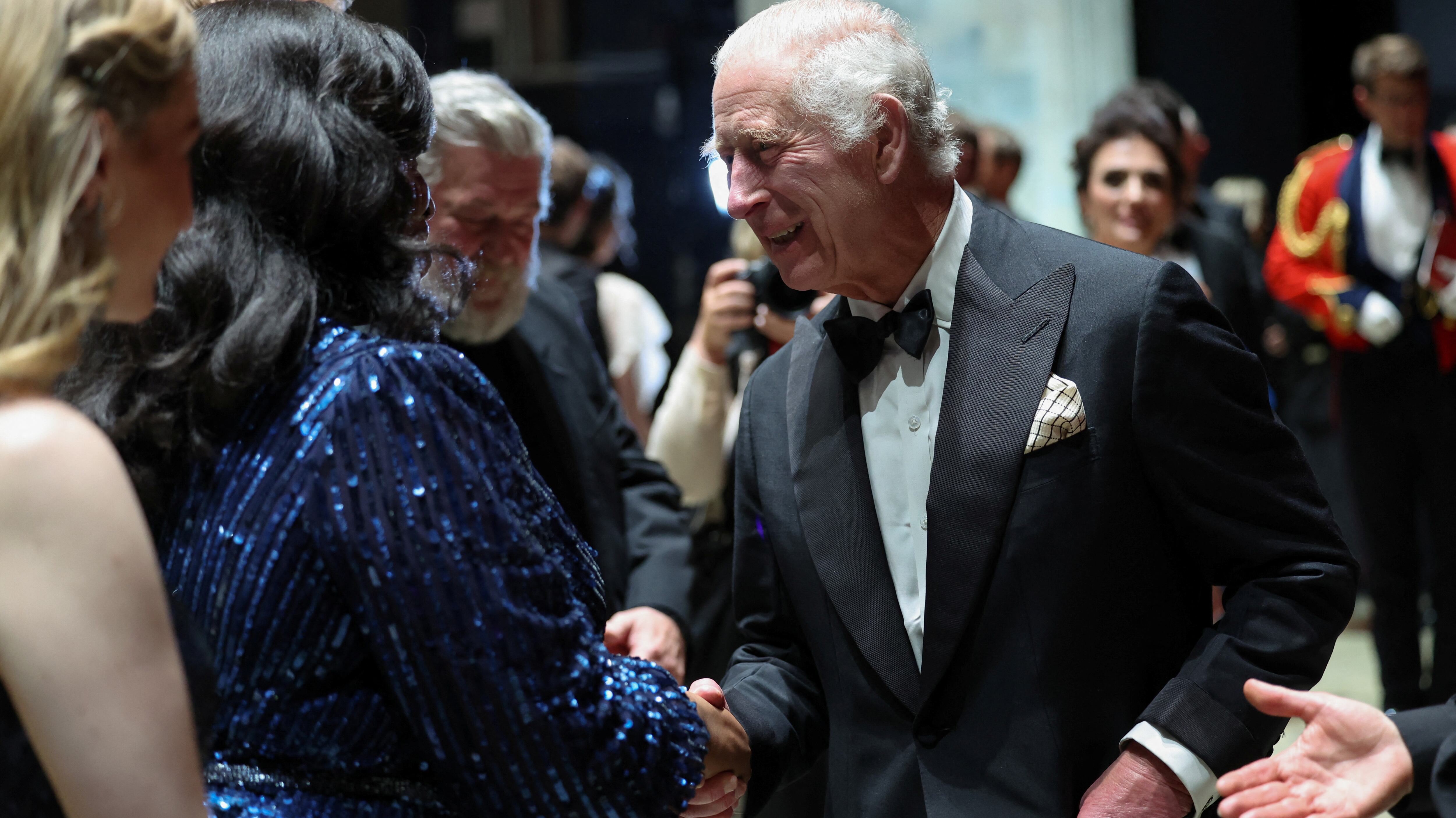 The King meets the cast of the gala performance at the Royal Opera House