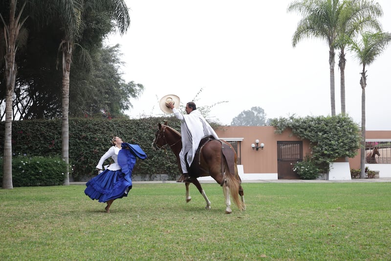 A show at Los Ficus Casa Hacienda, Lima