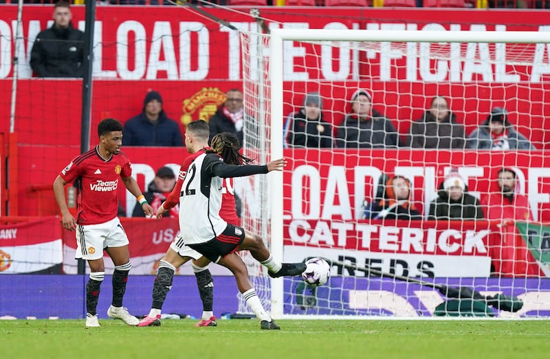 Alex Iwobi’s late goal saw Fulham inflict yet another home defeat on United