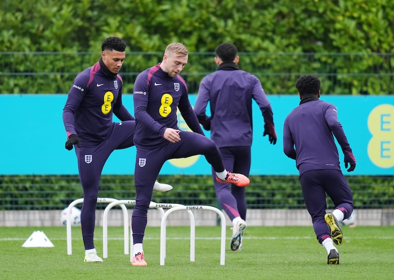 England’s Ollie Watkins and Jarrod Bowen during a training session