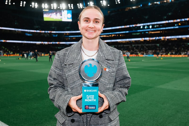 Martha Thomas with the Barclays Player of the Month award for October (Barclays)