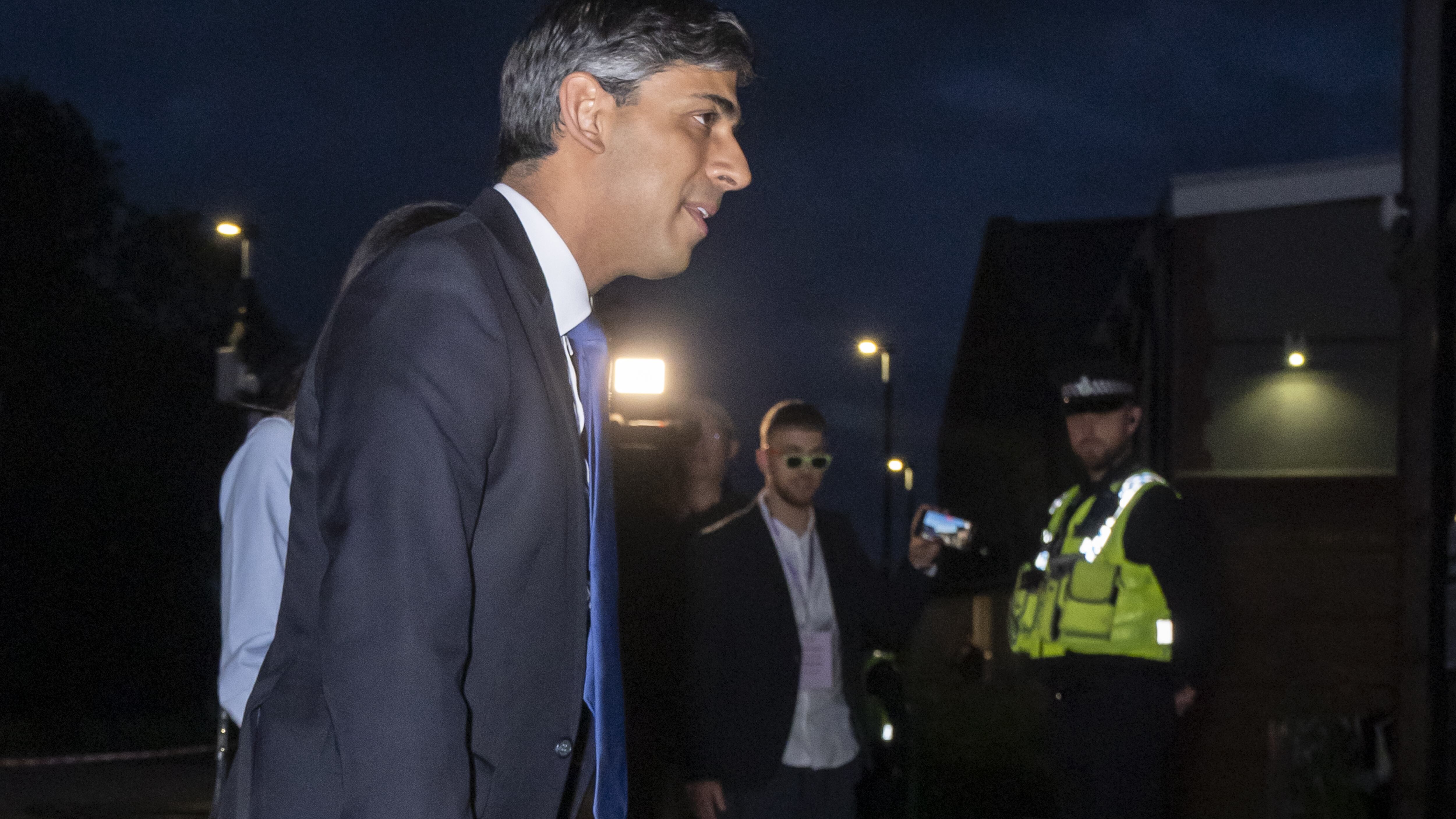 Prime Minister Rishi Sunak arrives at Northallerton Leisure Centre in Northallerton, North Yorkshire, for the count for the Richmond and Northallerton constituency in the 2024 General Election. Picture date: Friday July 5, 2024.