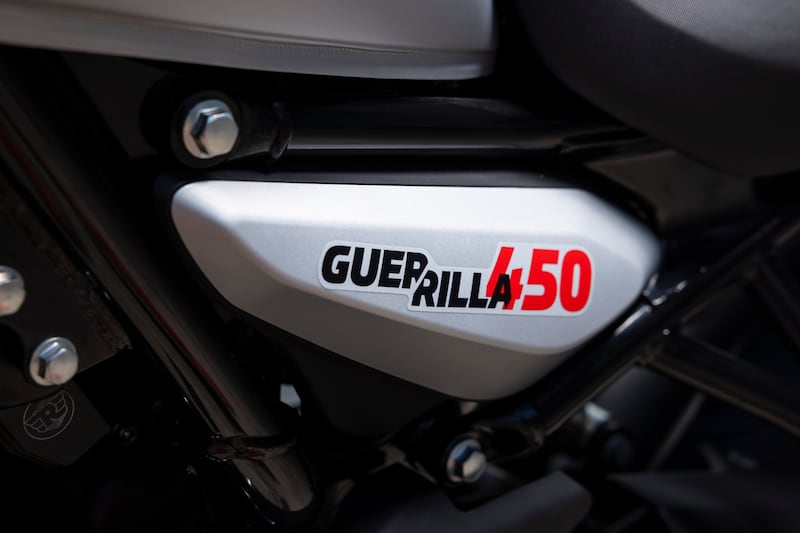 The engine of the Guerrilla 450 produces 49 hp