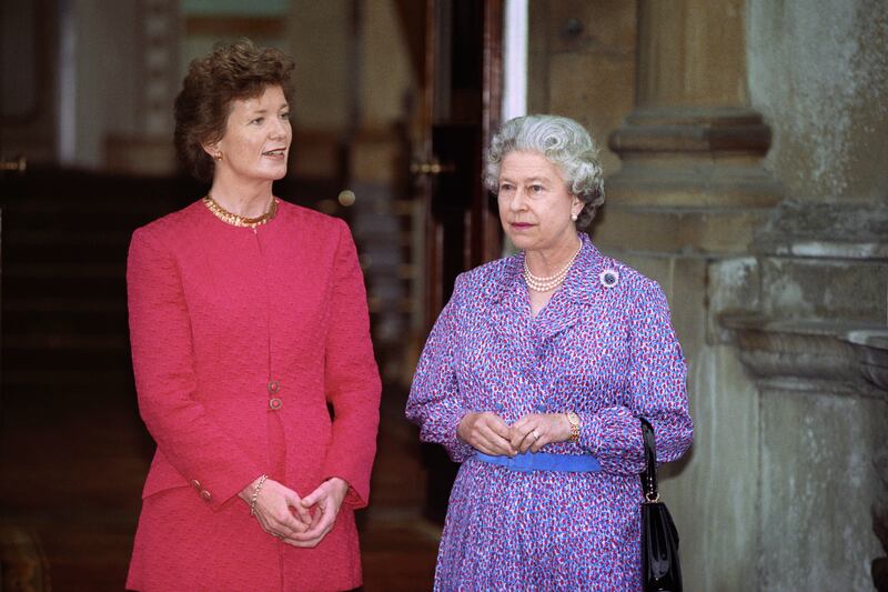 Mary Robinson with Queen Elizabeth II at Buckingham Palace in 1993