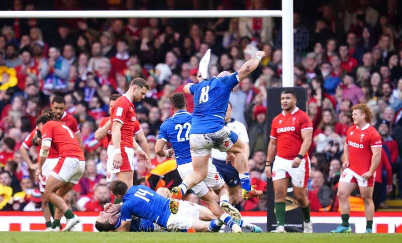Italy players celebrate after beating Wales in the 2022 Six Nations
