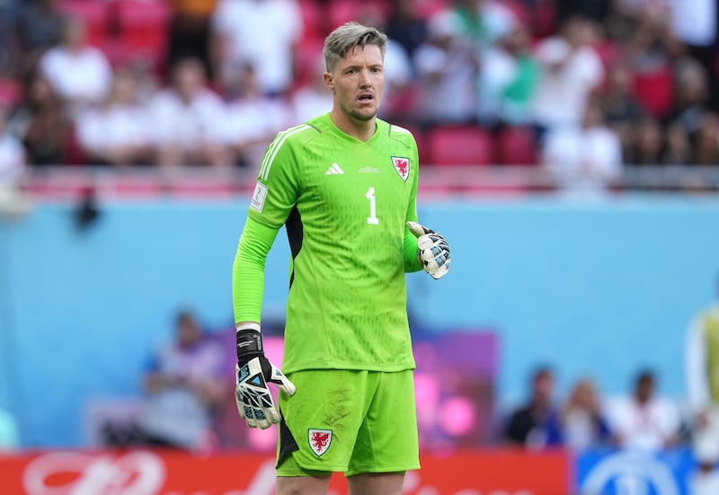 Veteran Wales goalkeeper Wayne Hennessey has suffered serious injury and is without a club after leaving Nottingham Forest