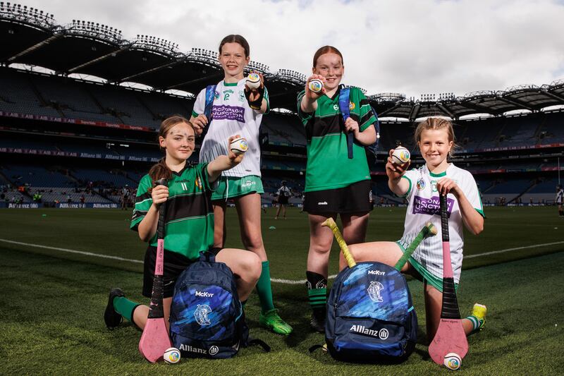 Kate Skehan and Millie-Lennon O’Loughlin of Gaels Kilkenny with Emily Meehan and Bonnie Wynne of Erin’s Isle at the Allianz Camán to Croker event on Sunday, 9th June, at Dublin’s Croke Park
Mandatory Credit ©INPHO/Ben Brady