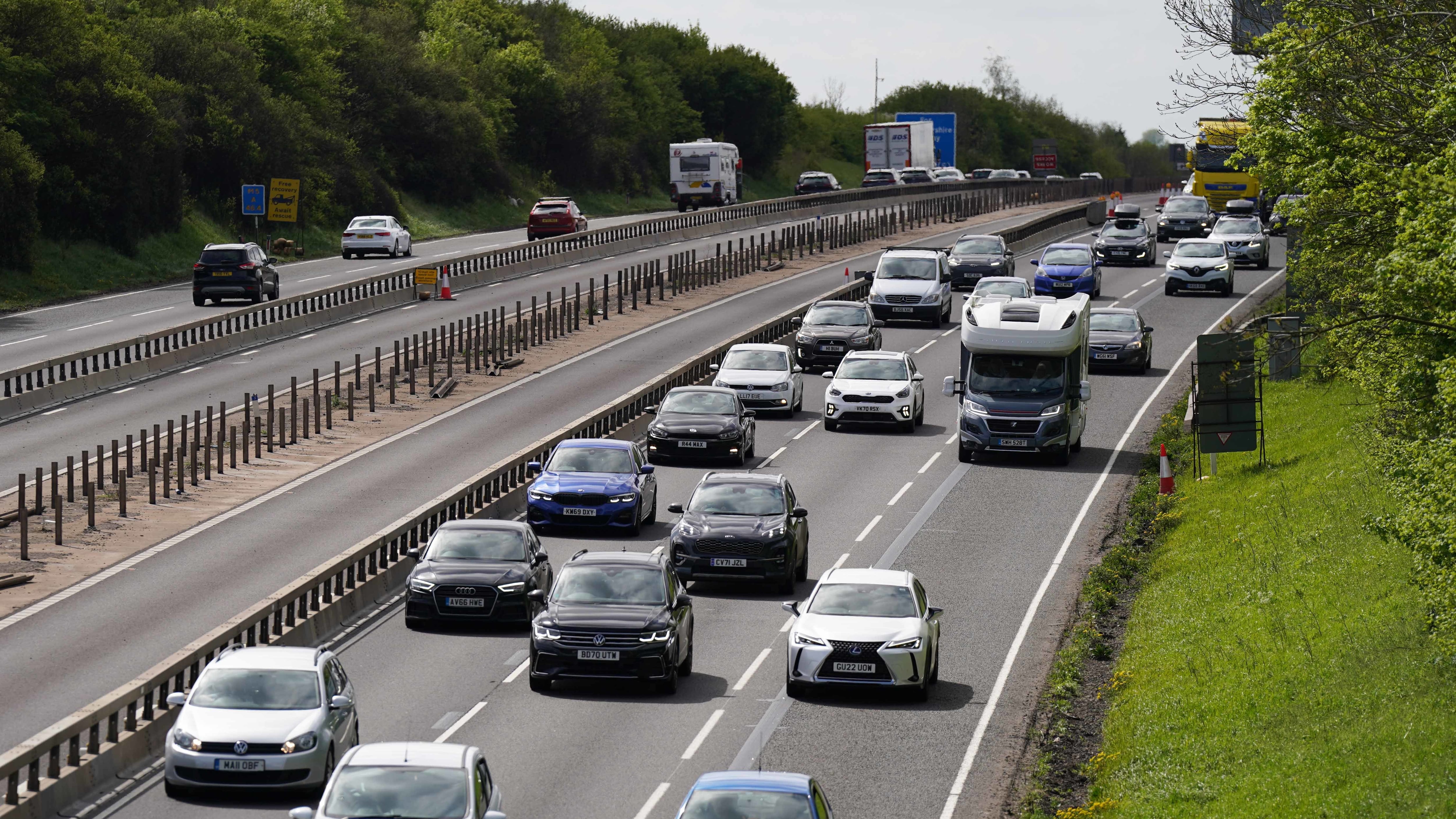 Drivers suffered a 12% annual rise in delays on England’s motorways and major A roads, new figures show