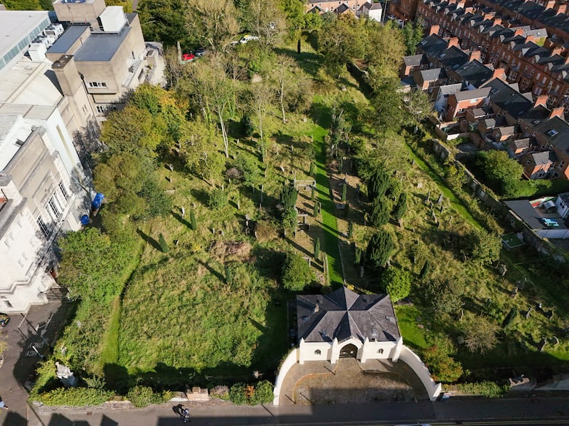 Friars Bush Graveyard