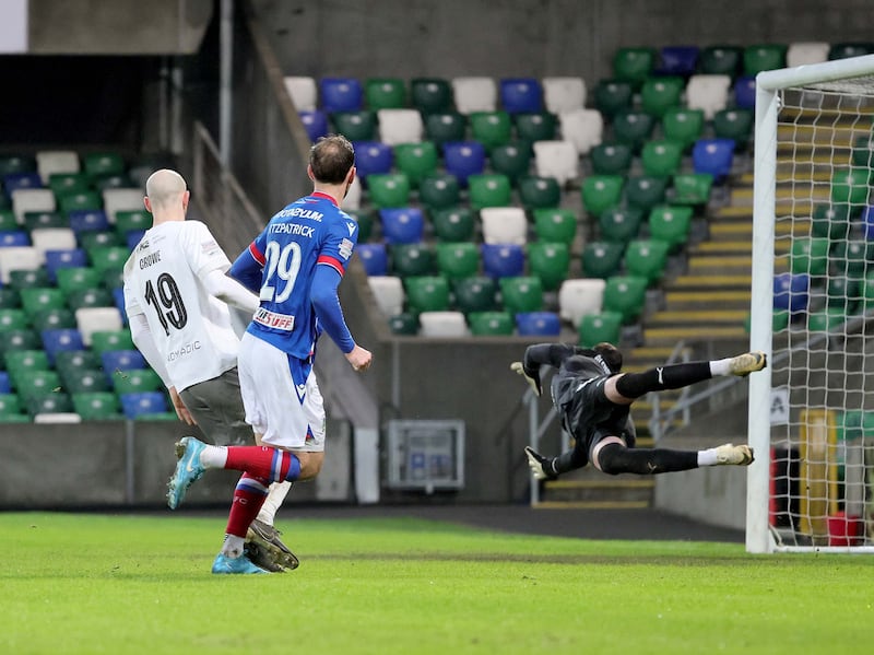 Linfield v Carrick Rangers  Sports Direct Premiership
Linfield's Matthew Fitzpatrick scores his goal  during today's game at the National Stadium, Belfast.  Photo by David Maginnis/Pacemaker Press