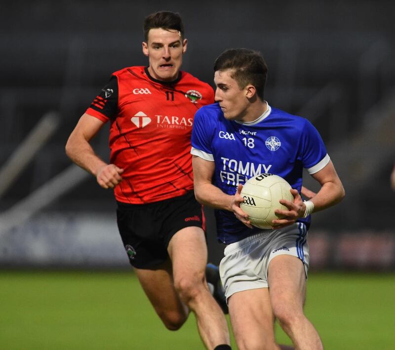 Madden's Niall Grimley (left) tracks Brendan O'Hagan of Clan na Gael