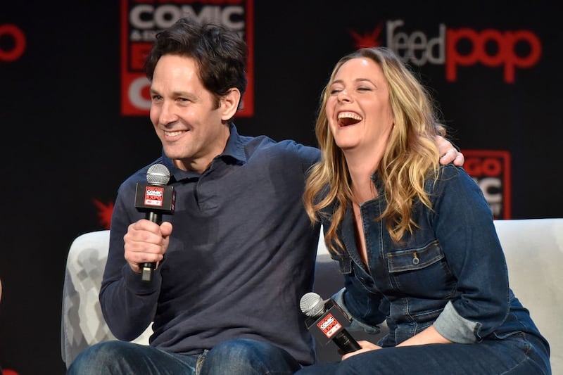 2019 C2E2 – Day 2 – Clueless Reunion Panel