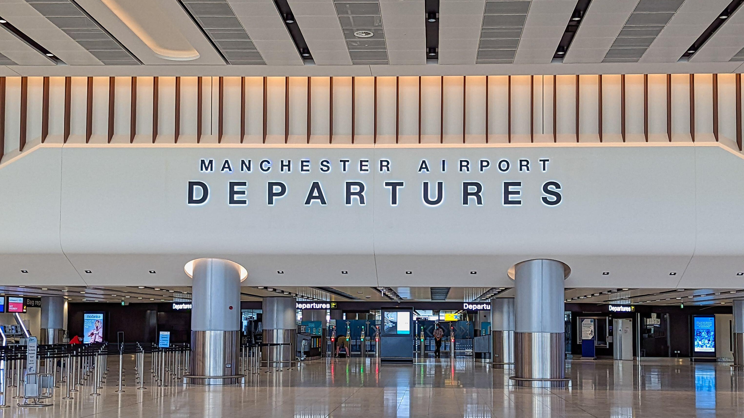 Manchester Airport’s managing director has apologised for disruption caused after a power cut led to many flights being cancelled
