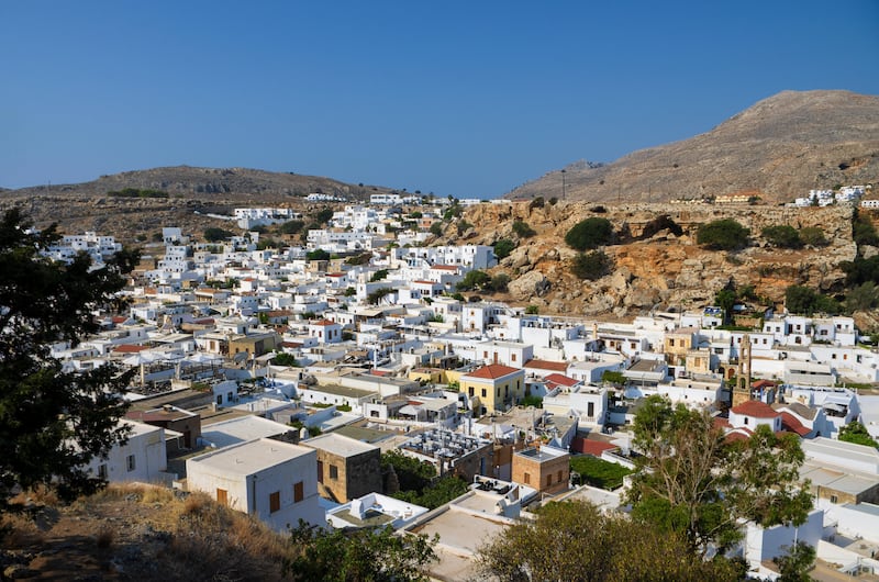 White roofs are commonly found in hot countries