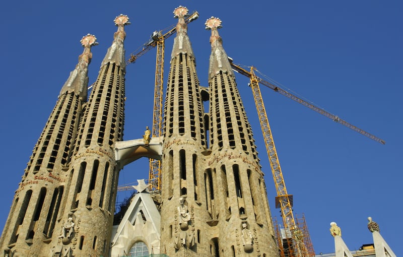 Antoni Gaudi designed Barcelona’s famous Sagrada Familia cathedral .