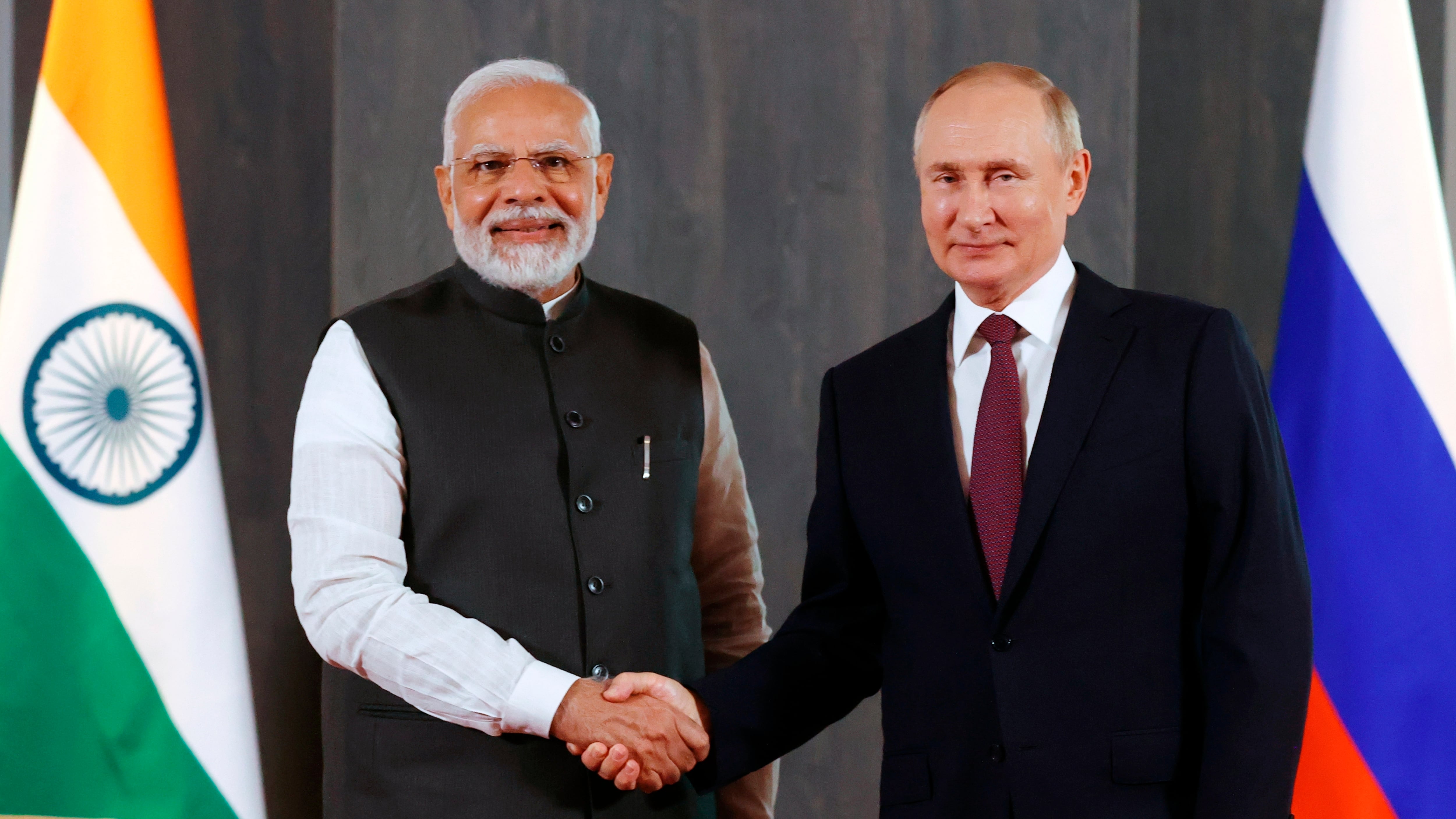 Russian President Vladimir Putin, right, and Indian Prime Minister Narendra Modi in 2022 (Alexandr Demyanchuk, Sputnik, Kremlin Pool Photo/AP)