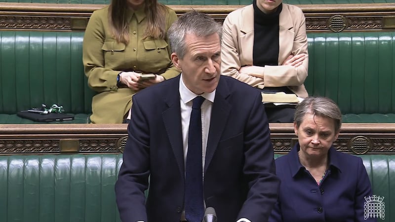 Security minister Dan Jarvis making a statement in the Commons